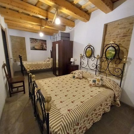 Вілла Casa Borgo Fonte Castelleone di Suasa Екстер'єр фото